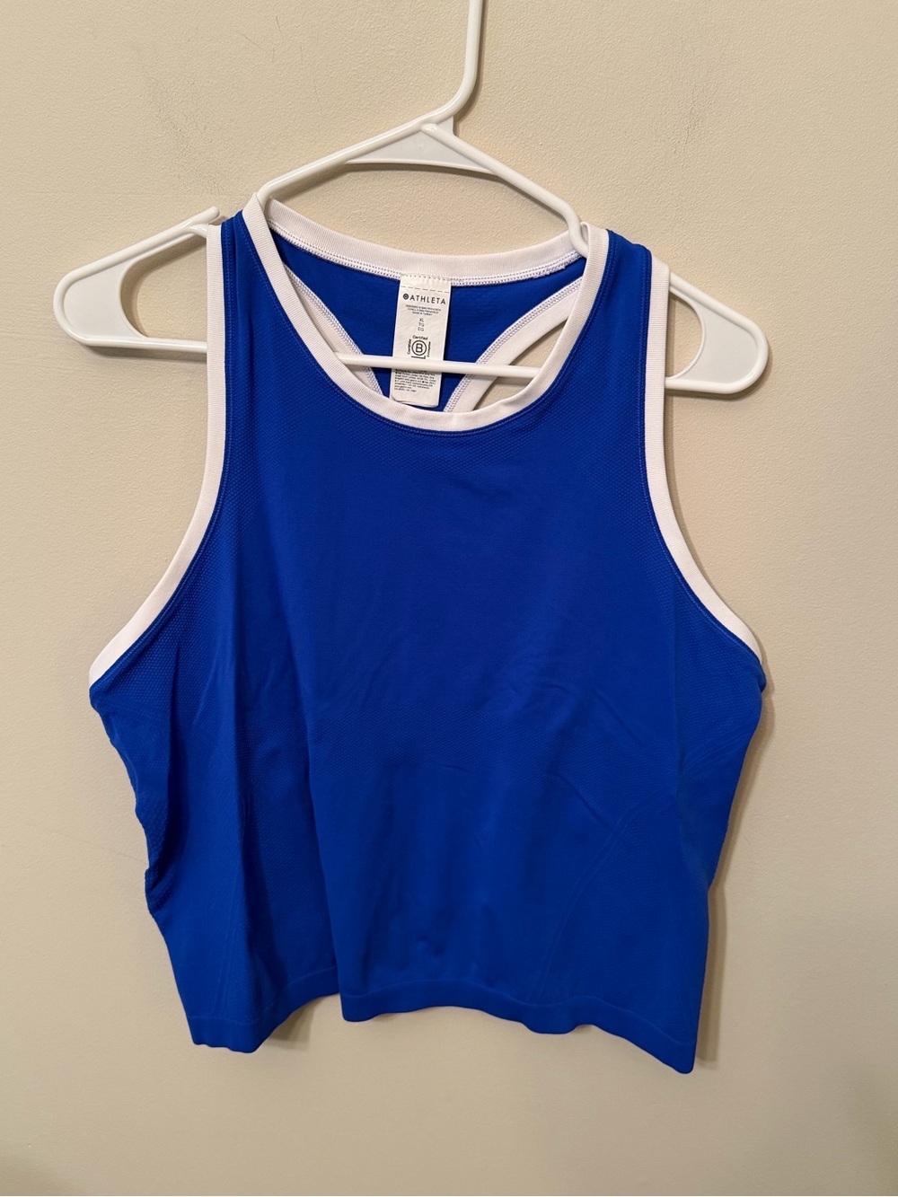 Athleta Seamless Momentum Cropped Tank size XL